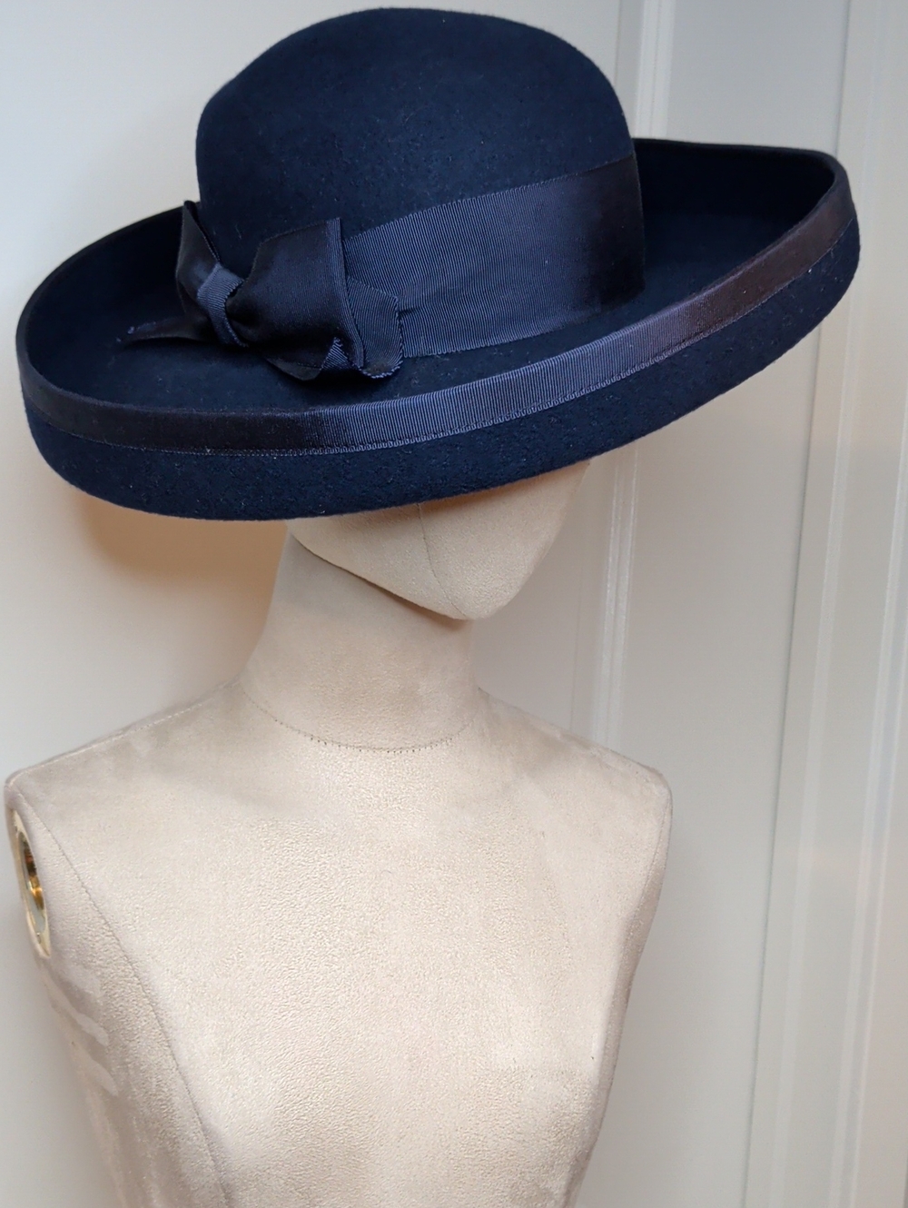 Vintage Laura Ashley Hat Wide Brim Wool Ribbon Bow Navy Blue